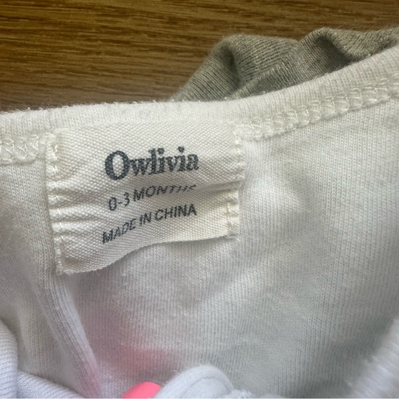 Sleepers & Body suits Size 0-3months - Picture 4 of 6